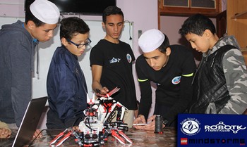 دورة تكوينية للشباب في LEGO MINDSTORMS EV3